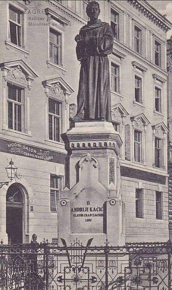 Mesnička ulica, spomenik fra Andriji Kačiću Miošiću 1910. godine